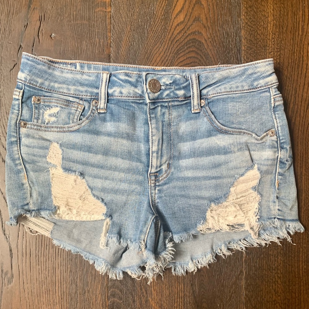 American Eagle distressed denim shorts